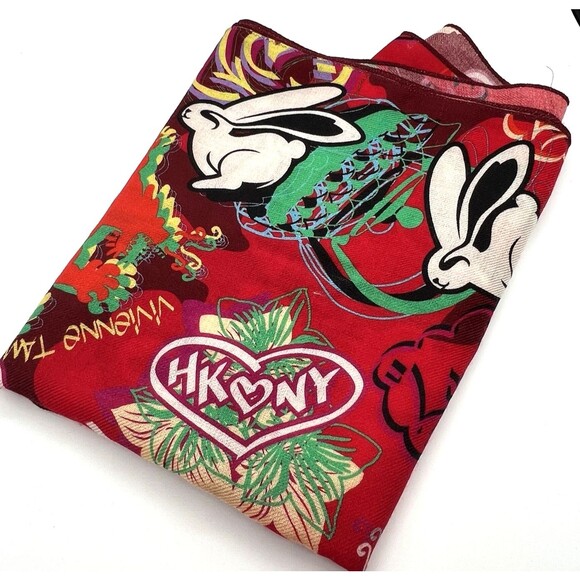 VIVIENNE TAM Year of the Rabbit Hong Kong X NYC 2023 Limited New Years Eve Scarf - Picture 9 of 13